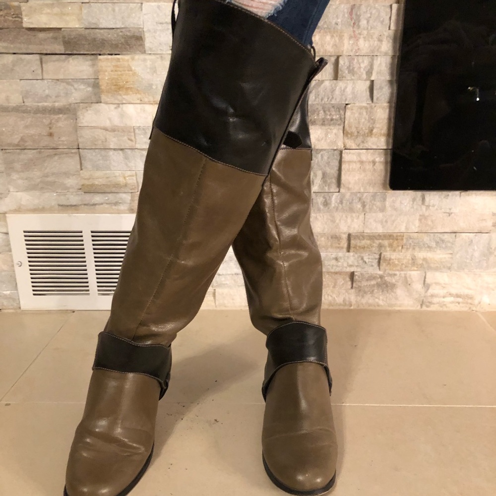 Restricted high riding boots